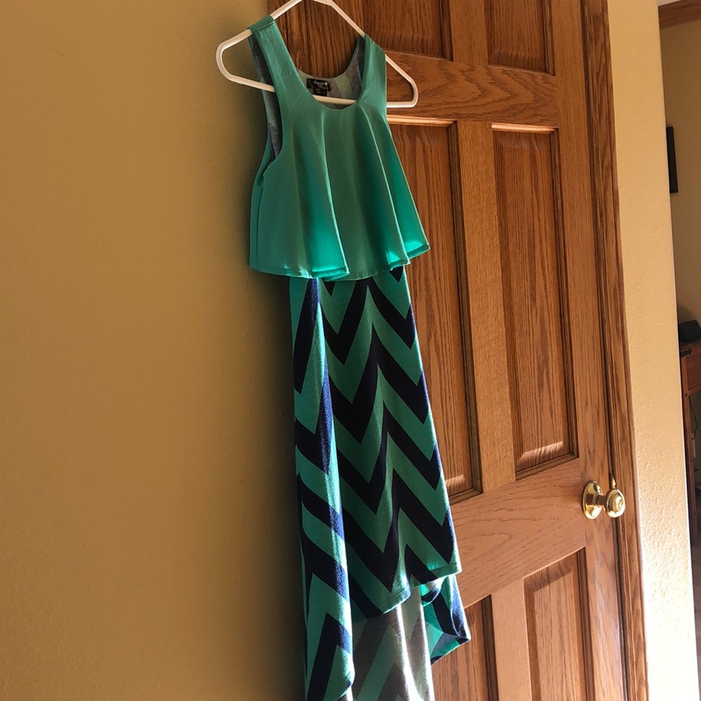 Girls size 7 chevron dress